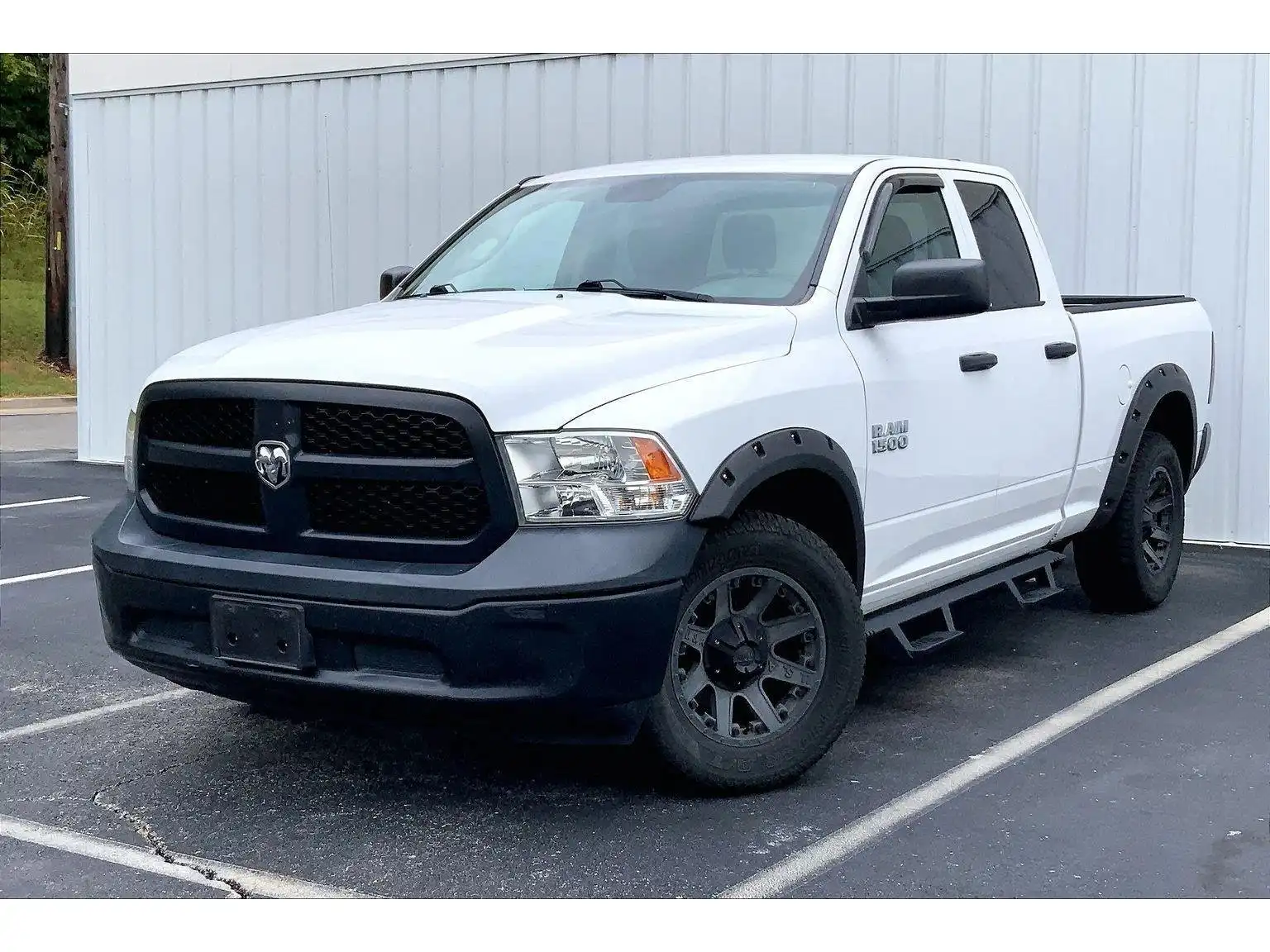 2016 RAM 1500 Tradesman 4x4 Quad Cab 6'4's photo