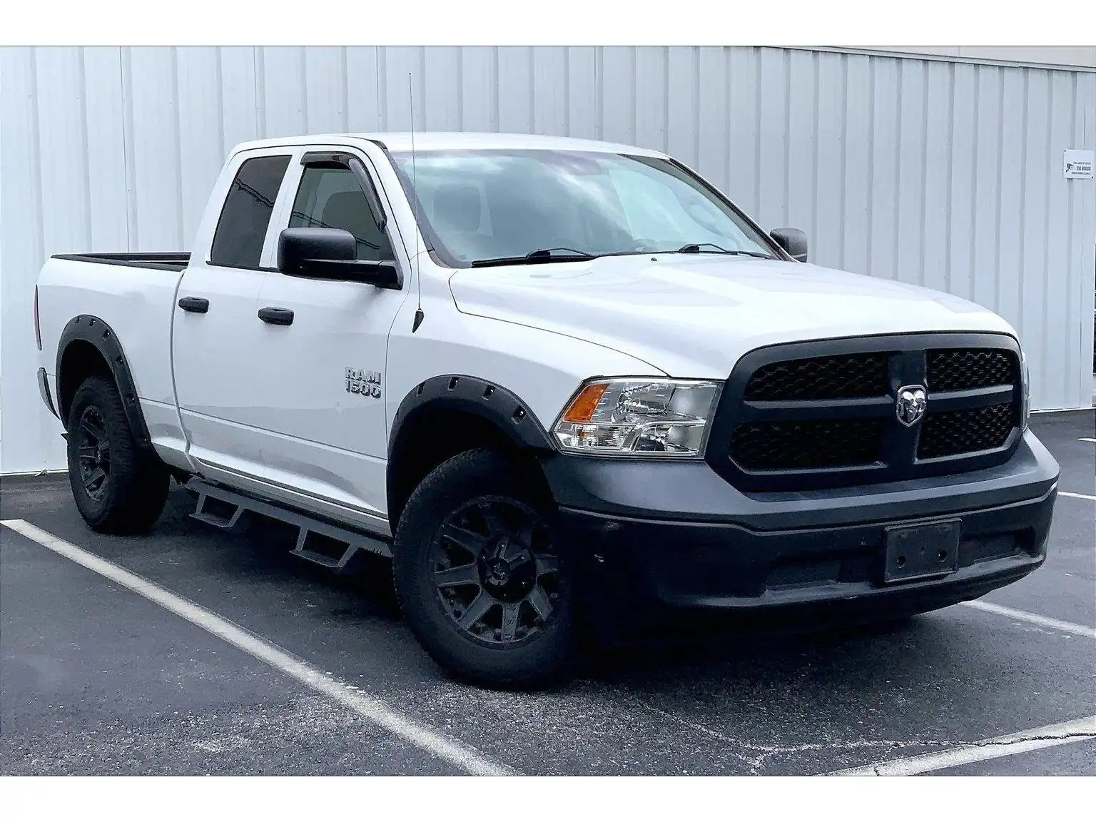 2016 RAM 1500 Tradesman 4x4 Quad Cab 6'4's photo