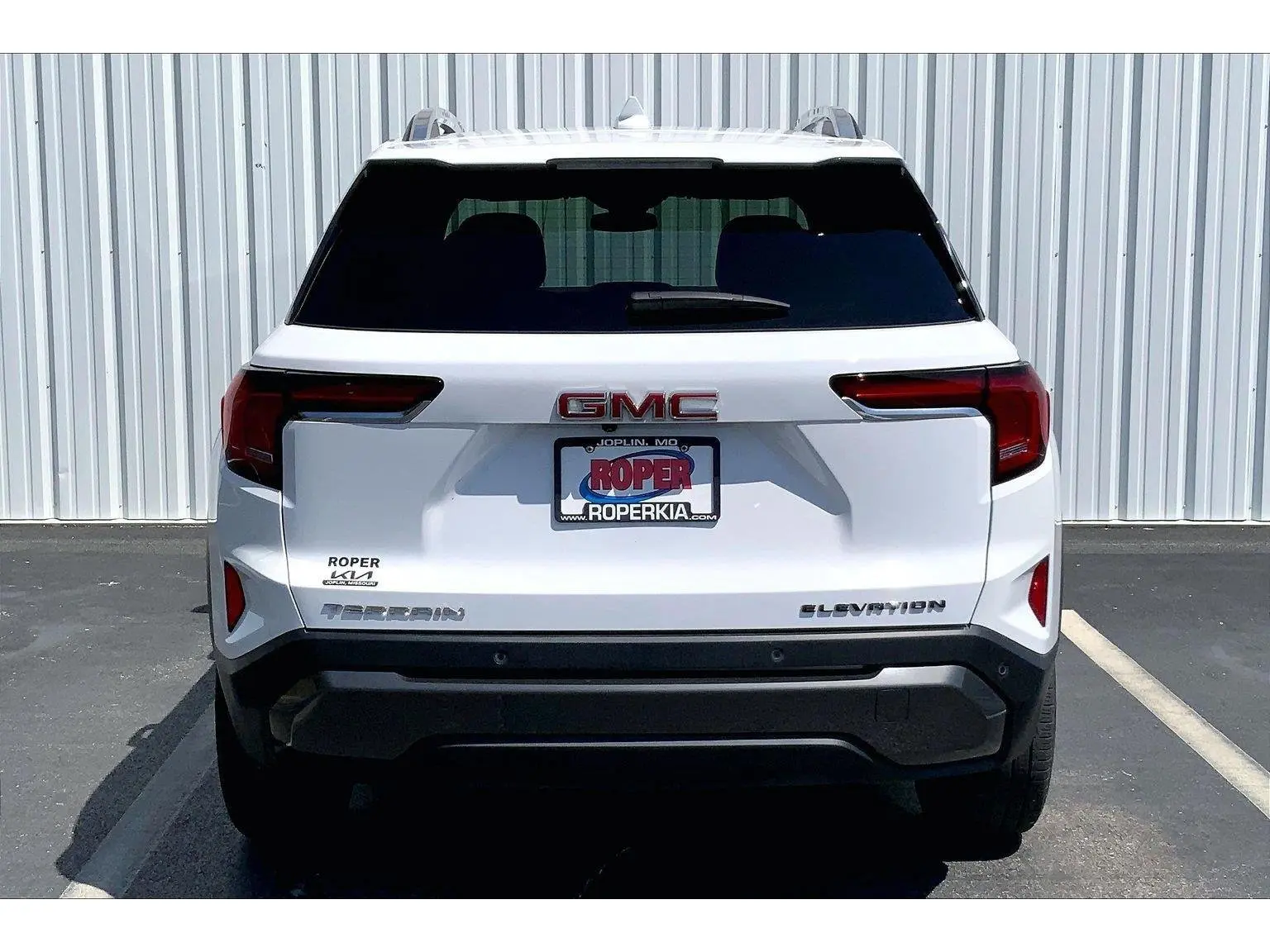 2025 GMC Terrain Elevation FWD photo 4