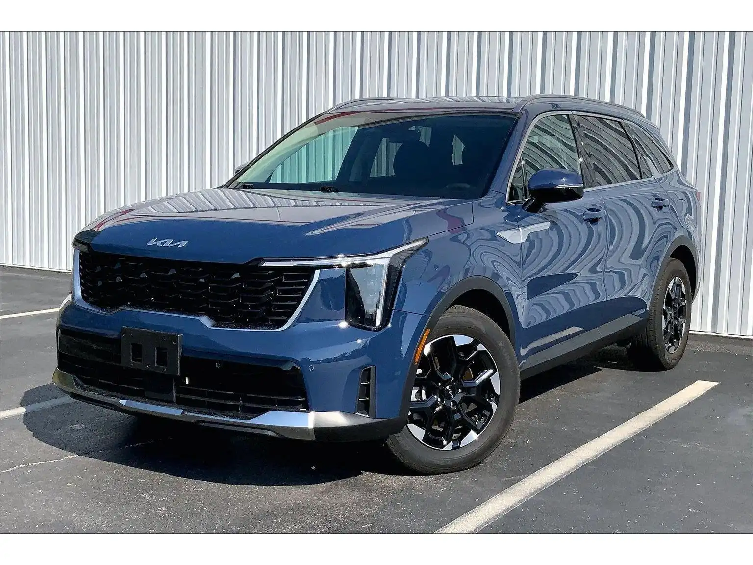 2025 Kia Sorento S Auto's photo