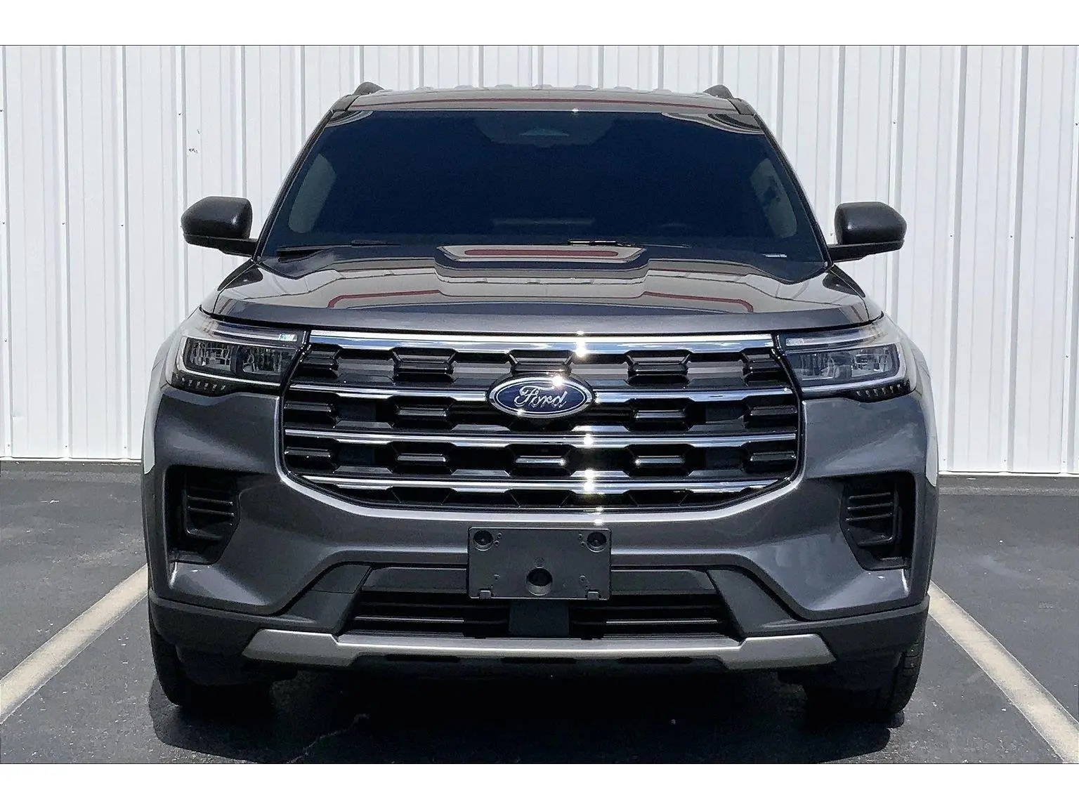 2026 Ford Explorer Active 4WD photo 3