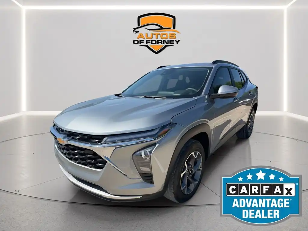 2025 Chevrolet Trax LT's photo