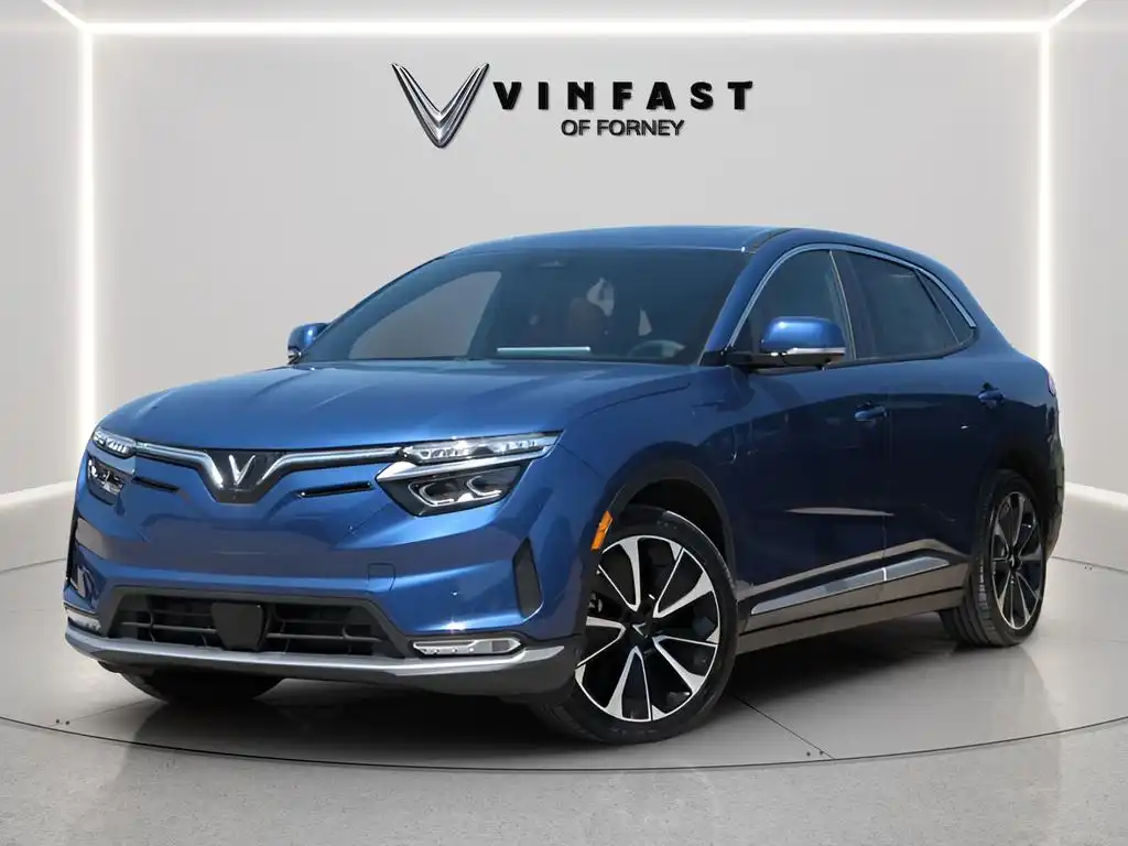 2025 VinFast VF 8 VF 8 Plus Standard Range's photo