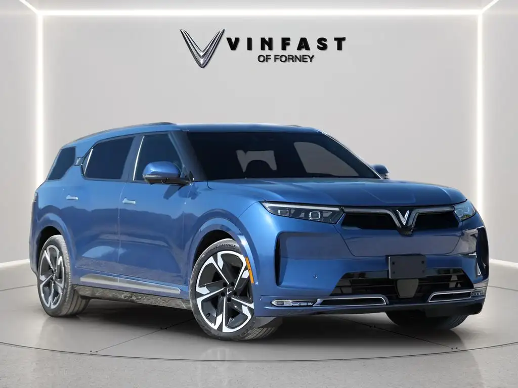 2024 VinFast VF 9 VF 9 PLUS's photo