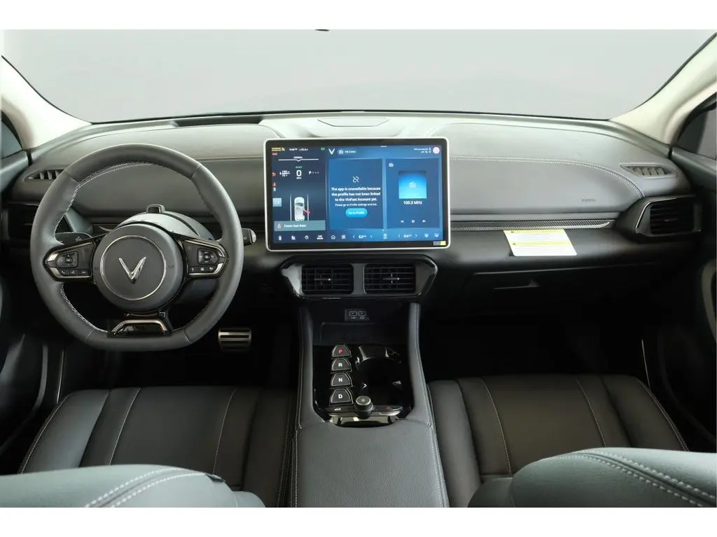2023 VinFast VF 8 VF 8 Enhanced Range photo 5