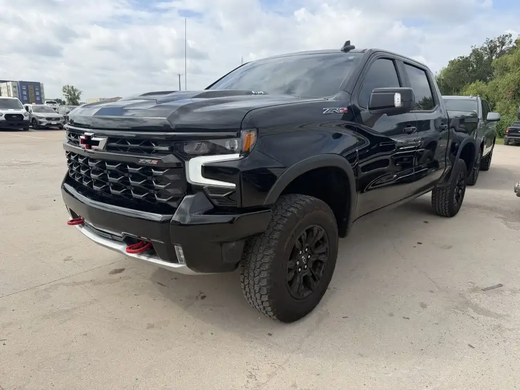 2022 Chevrolet Silverado 1500 ZR2 4X4 Crew Cab Short Box's photo
