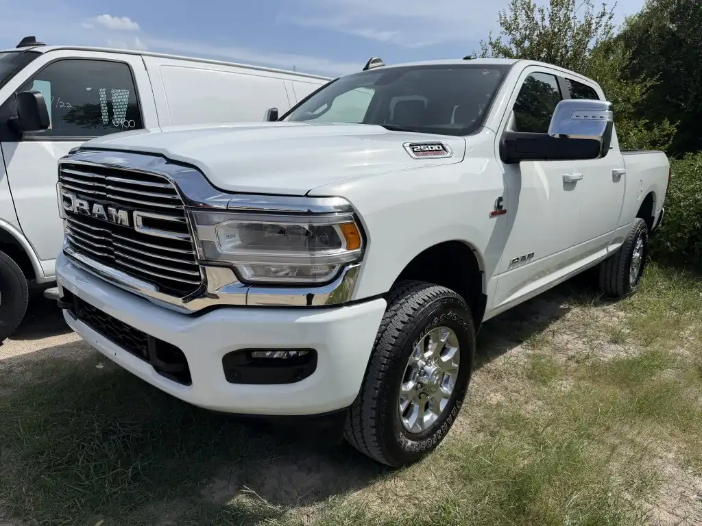 2024 RAM 2500 Laramie 4X4 Crew Cab SWB's photo