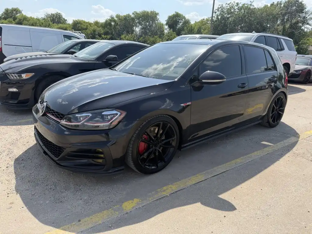 2021 Volkswagen Golf GTI 2.0T SE 4-door DSG's photo