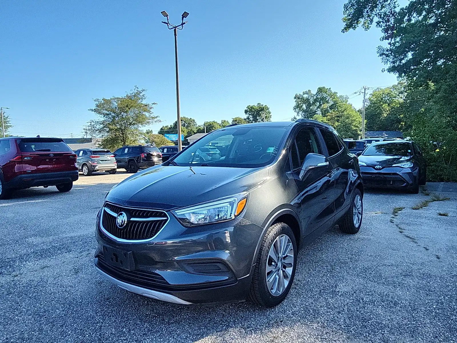 2018 Buick Encore Preferred's photo