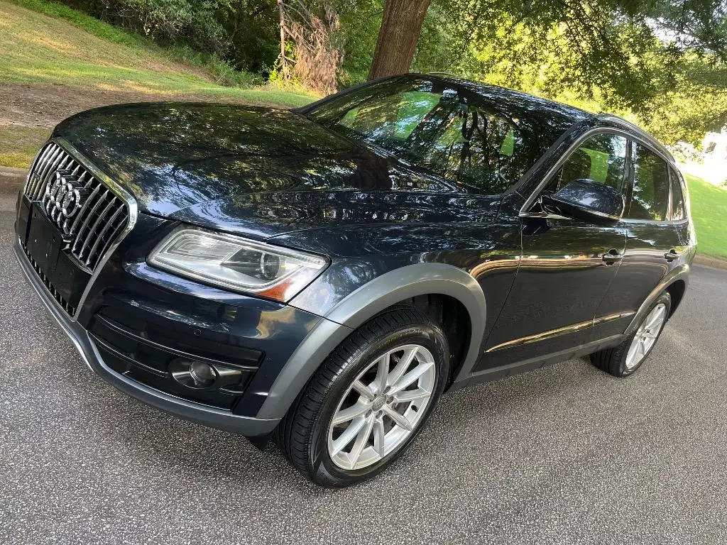 2017 Audi Q5 2.0T quattro tiptronic Premium Plus photo 1