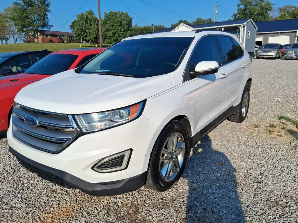2017 Ford Edge SEL AWD photo 1