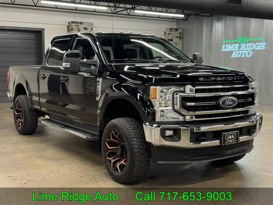 2020 Ford F-250 Lariat 4x4 Crew Cab 6-3/4' Box's photo