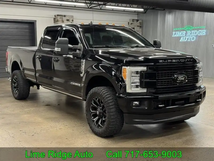 2019 Ford F-350 Platinum 4x4 Crew Cab 6-1/2' Box SRW's photo