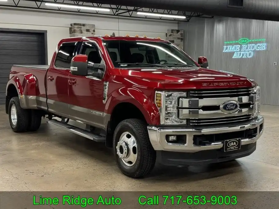 2019 Ford F-350 Lariat 4x4 Crew Cab 8' Box DRW's photo