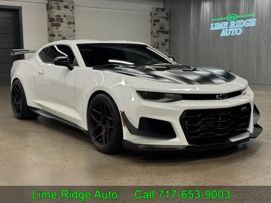 2019 Chevrolet Camaro ZL1's photo