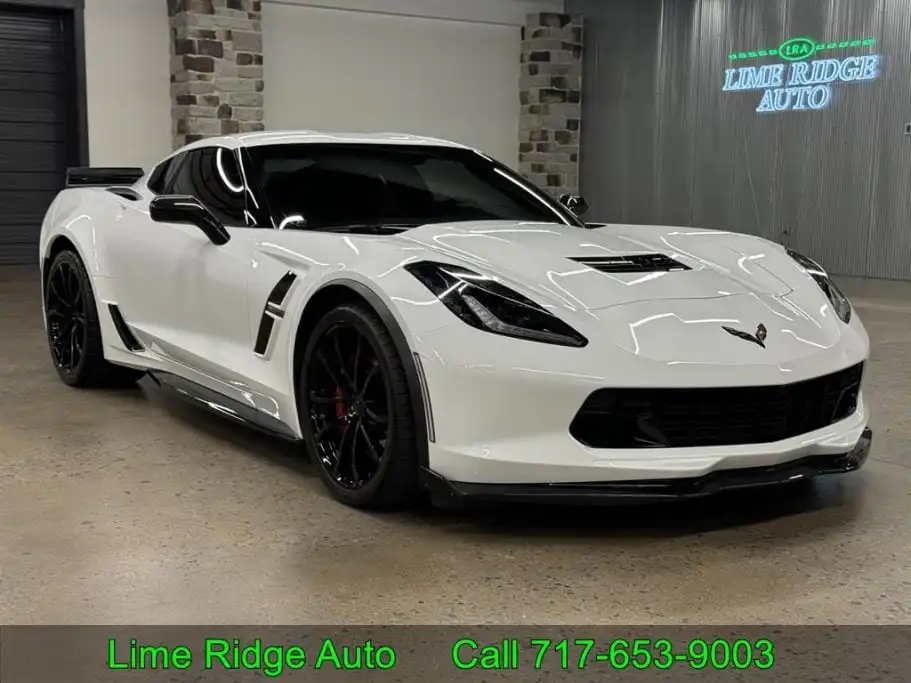 2017 Chevrolet Corvette Grand Sport Coupe 1LT's photo
