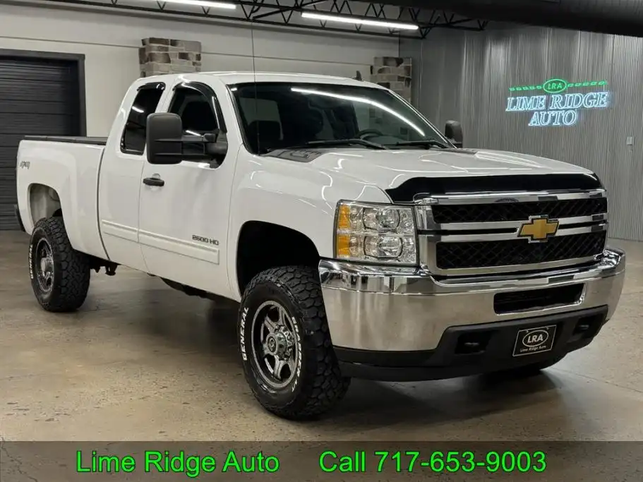 2013 Chevrolet Silverado HD 1LT 4WD Extended Cab SWB's photo