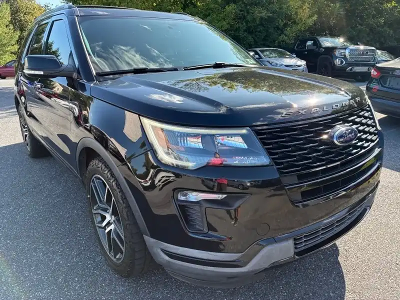 2019 Ford Explorer Sport 4WD's photo