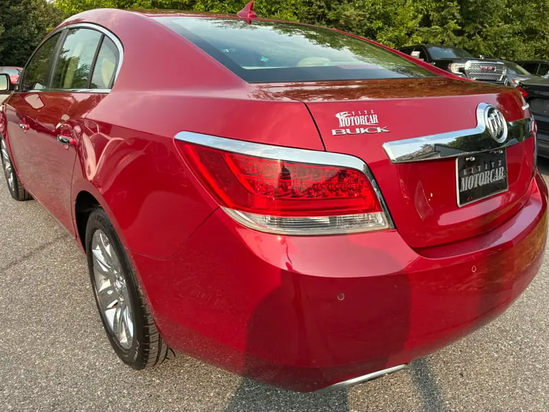 2013 Buick LaCrosse Leather photo 4