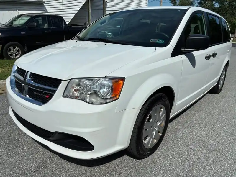 2019 Dodge Grand Caravan SE's photo