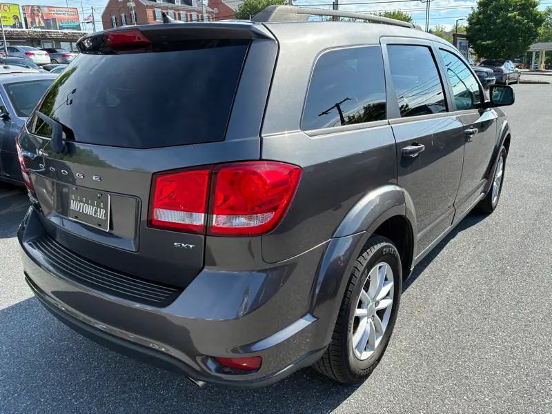 2016 Dodge Journey SXT AWD photo 4
