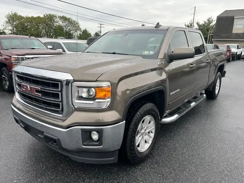 2015 GMC Sierra SLE 4WD Crew Cab SWB's photo
