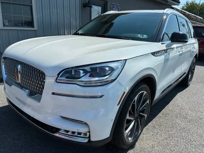 2020 Lincoln Aviator Reserve AWD's photo