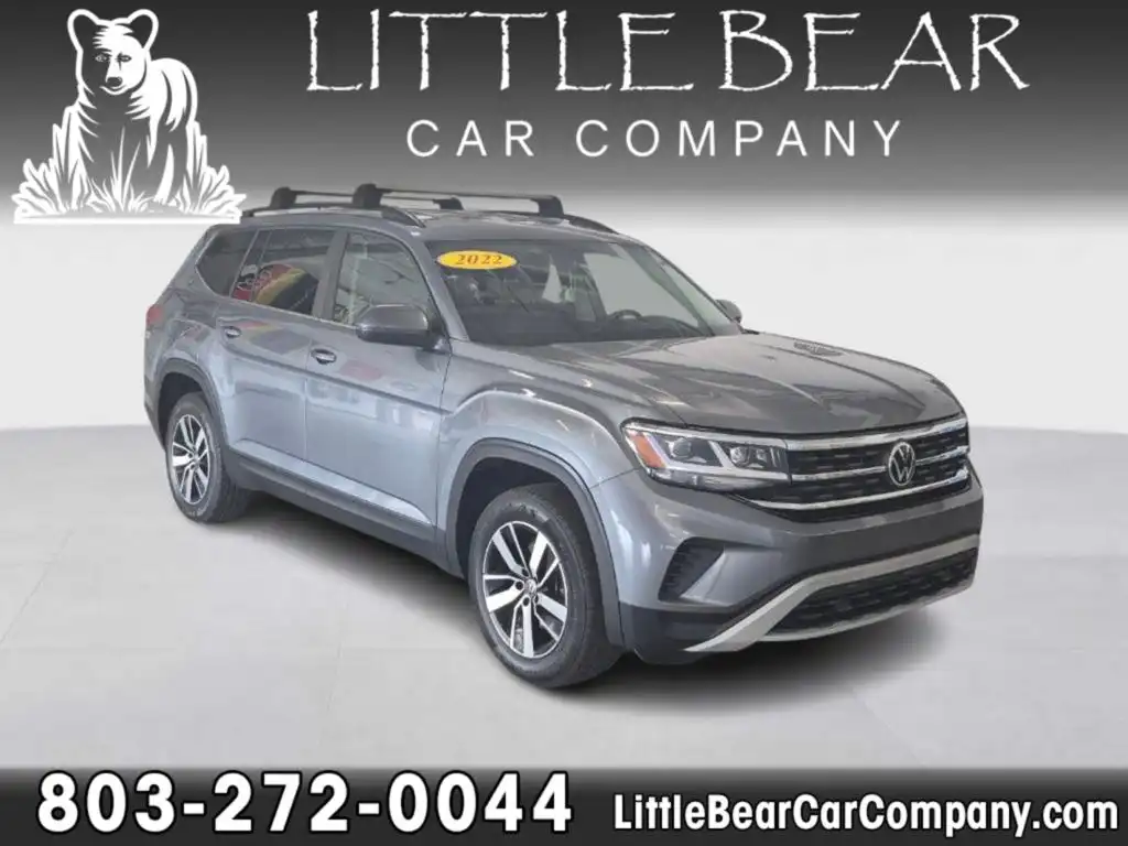 2022 Volkswagen Atlas 2.0T SE's photo