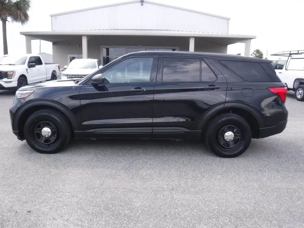 2022 Ford Explorer Utility Police Interceptor 4x4's photo