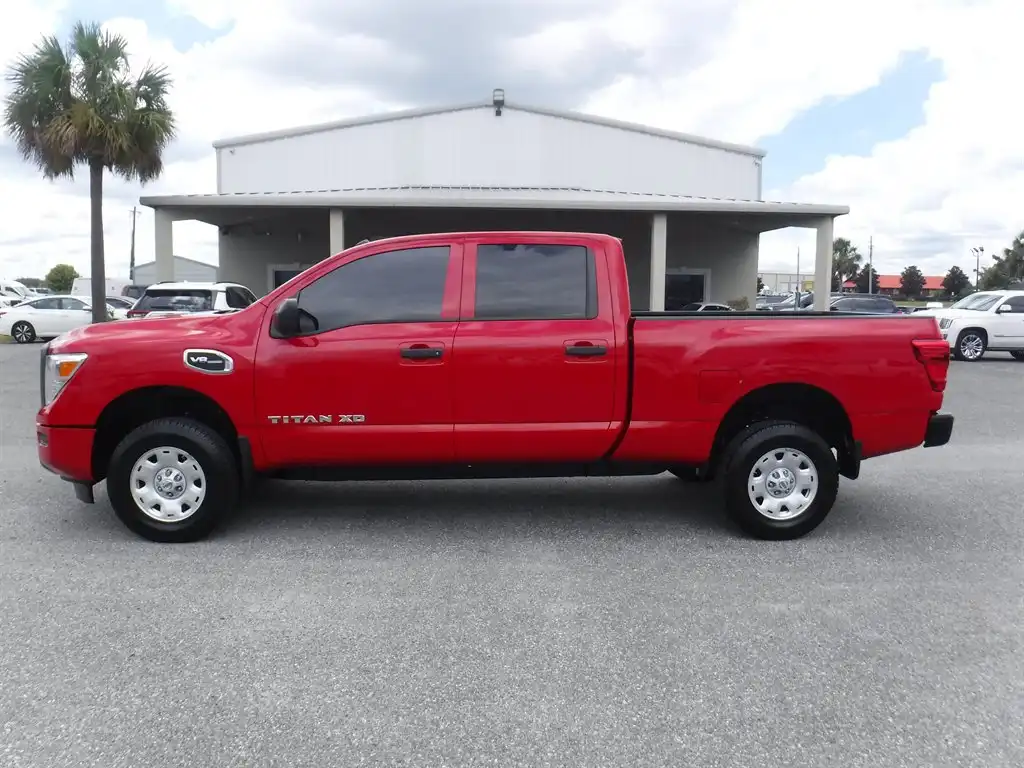 2021 Nissan Titan XD S Crew Cab 4WD's photo
