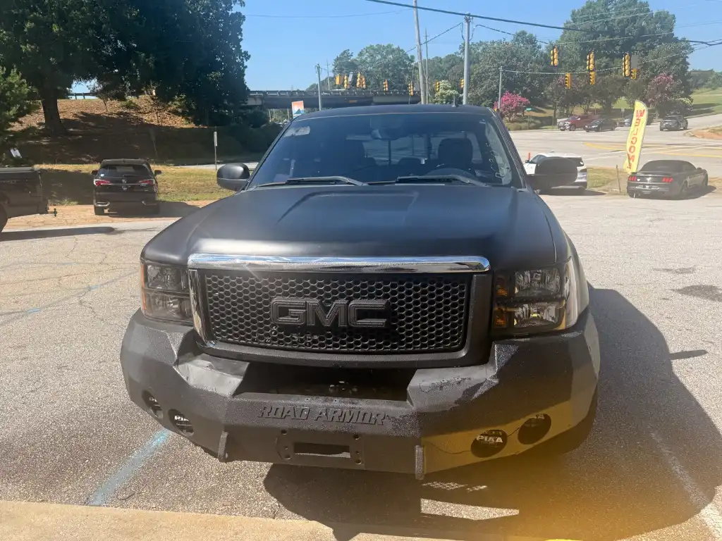 2013 GMC Sierra 4WD Crew Cab Short Box's photo