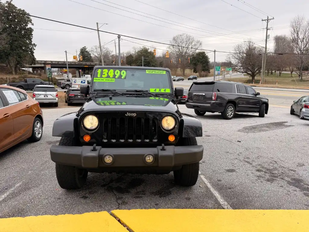 2013 Jeep Wrangler Sahara's photo