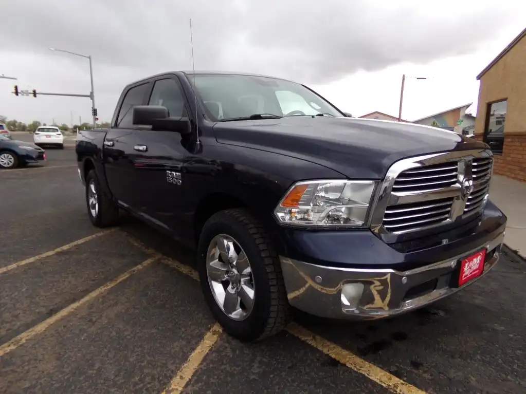 2017 RAM 1500 Big Horn 4x4 Crew Cab 5'7's photo