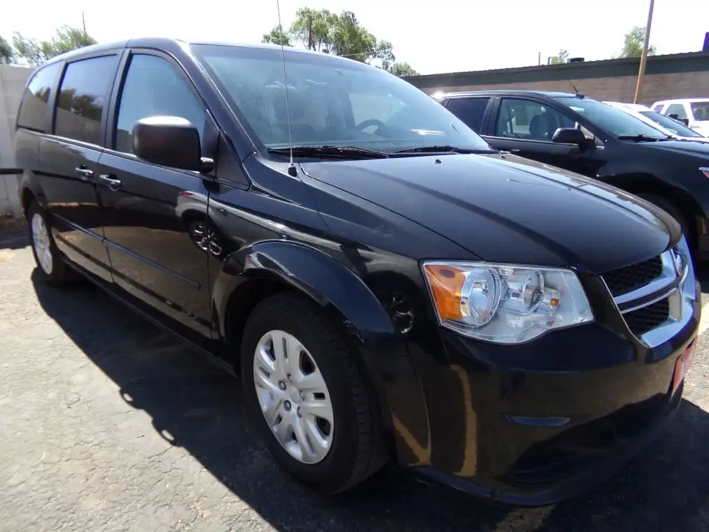 2017 Dodge Grand Caravan SE's photo