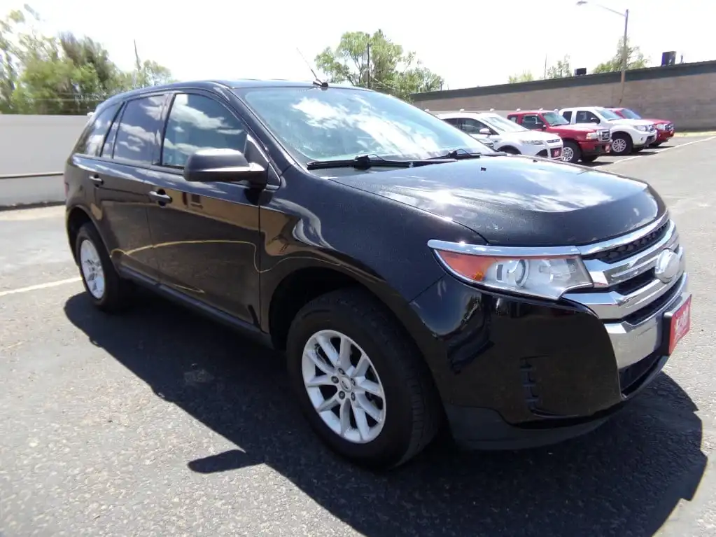 2013 Ford Edge SE's photo