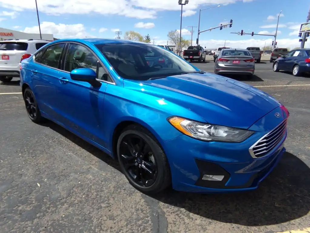 2020 Ford Fusion SE FWD's photo