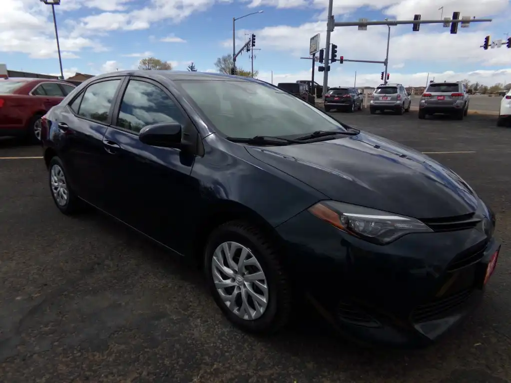 2019 Toyota Corolla LE AT's photo