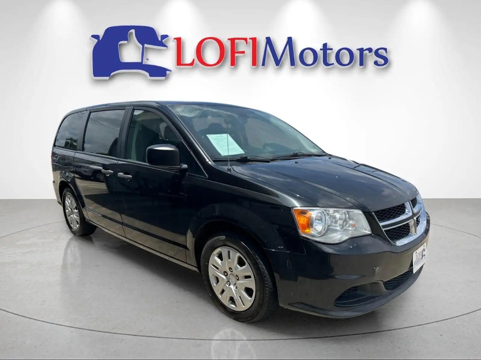 2020 Dodge Grand Caravan SE's photo