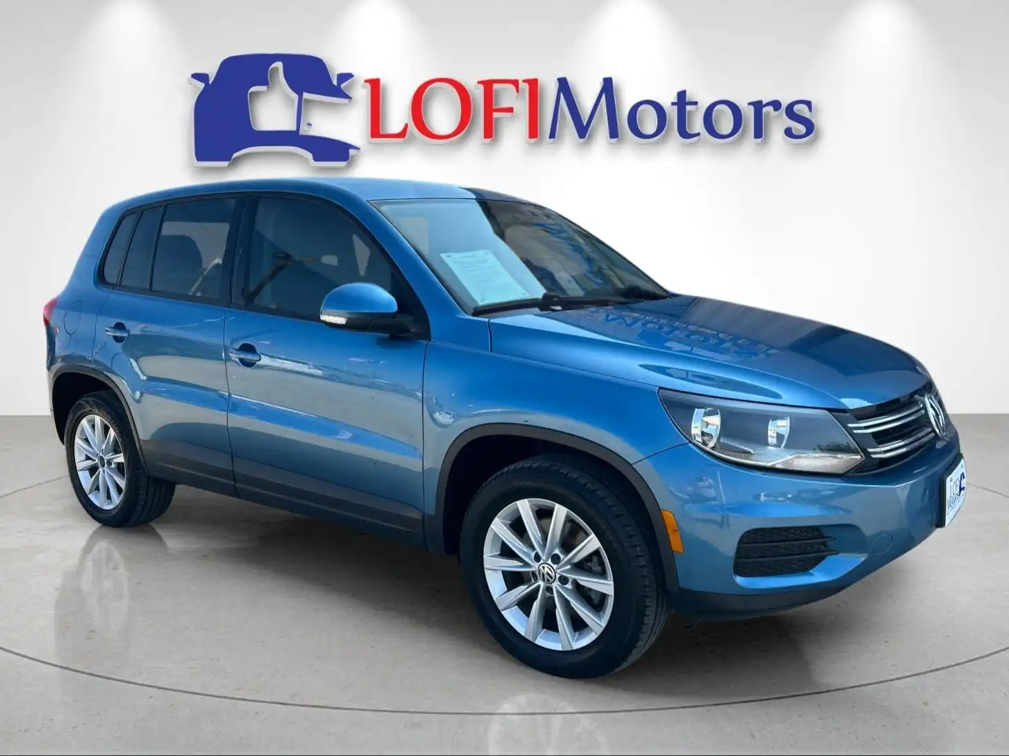 2017 Volkswagen Tiguan 2.0T S's photo