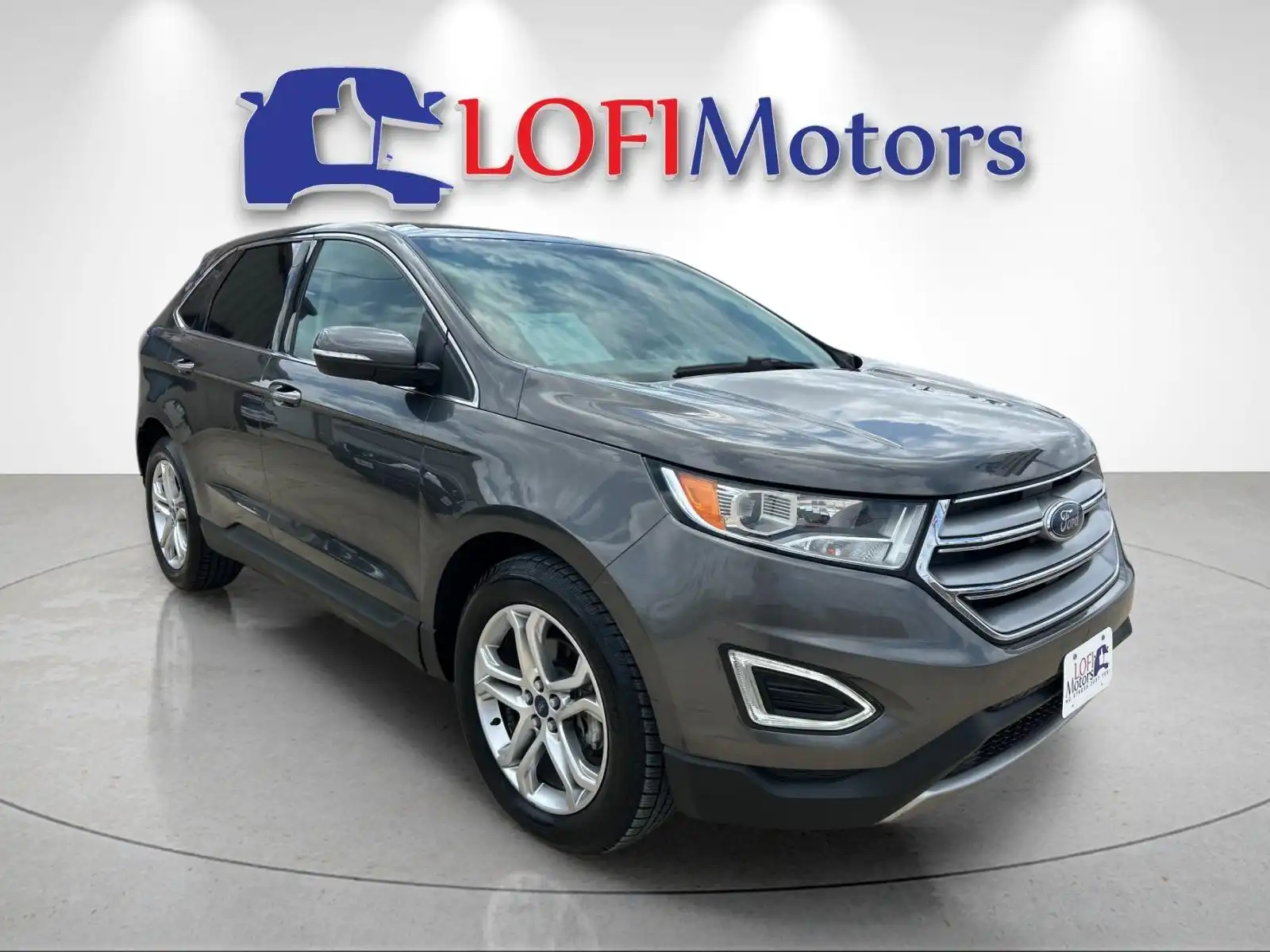 2017 Ford Edge Titanium's photo