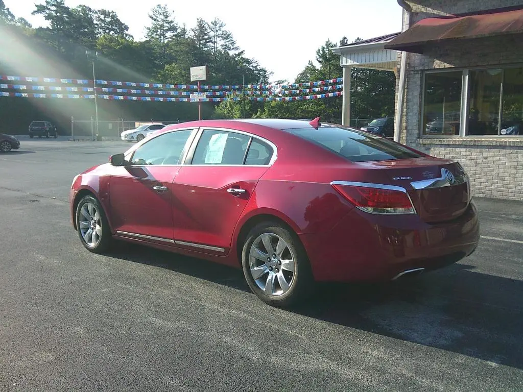 2013 Buick LaCrosse Leather photo 3