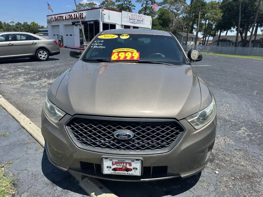 2014 Ford Taurus's photo