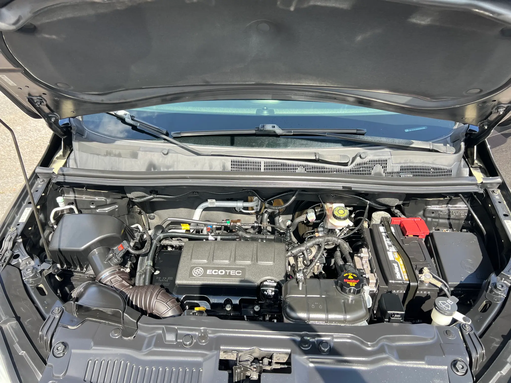 2016 Buick Encore Base photo 3