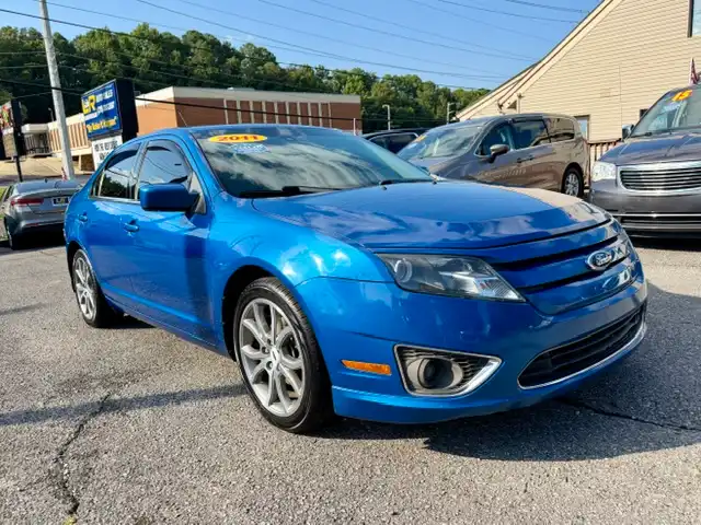 2011 Ford Fusion I-4 SEL's photo