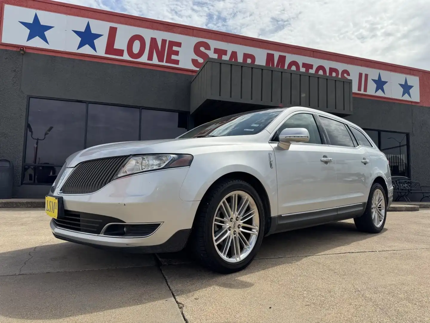2015 Lincoln MKT 3.5 EcoBoost AWD's photo