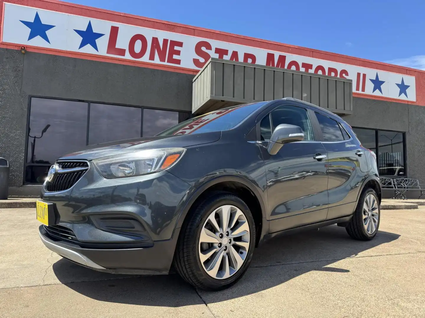 2018 Buick Encore Preferred's photo