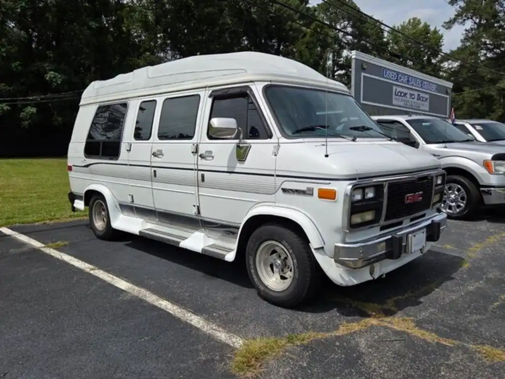 1994 GMC Rally's photo