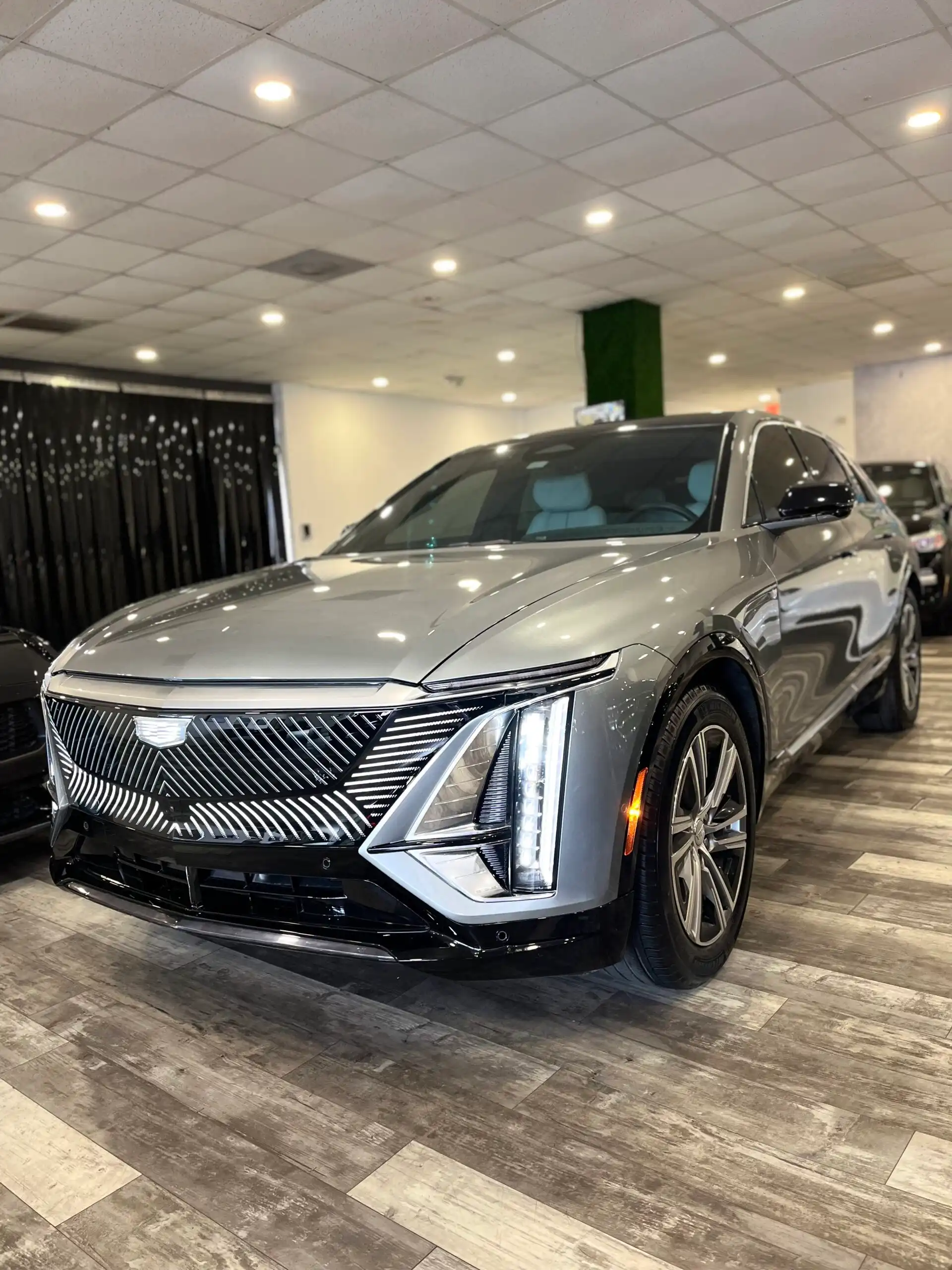 2024 Cadillac Lyriq Luxury 1 RWD's photo