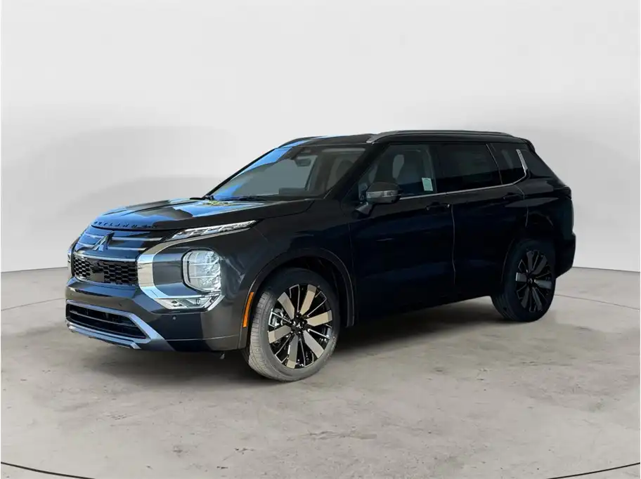 2026 Mitsubishi Outlander SEL FWD's photo