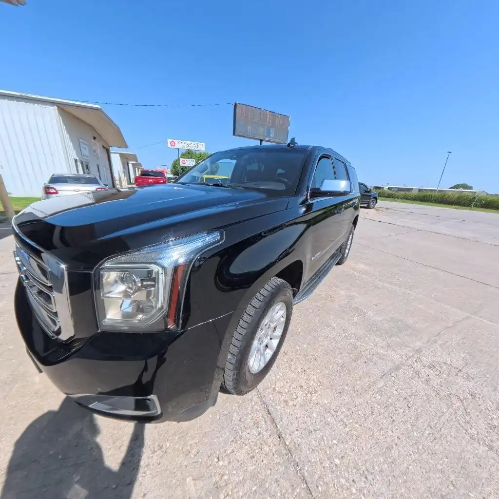2017 GMC Yukon 4WD SLT's photo